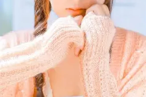 不到48小时接连3大瓜隐婚登记、带女儿偷腥网友：内娱又乱了