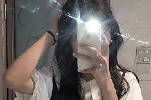 范玮琪《浪姐7》全程翻车跑调！全网炸锅：这波情怀卖不动了！